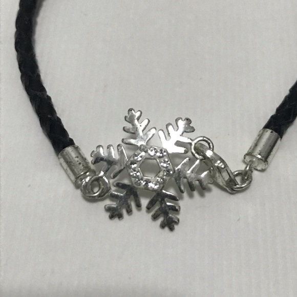 Crystal Snowflake Braided Leather Bracelet - Picture 2 of 3